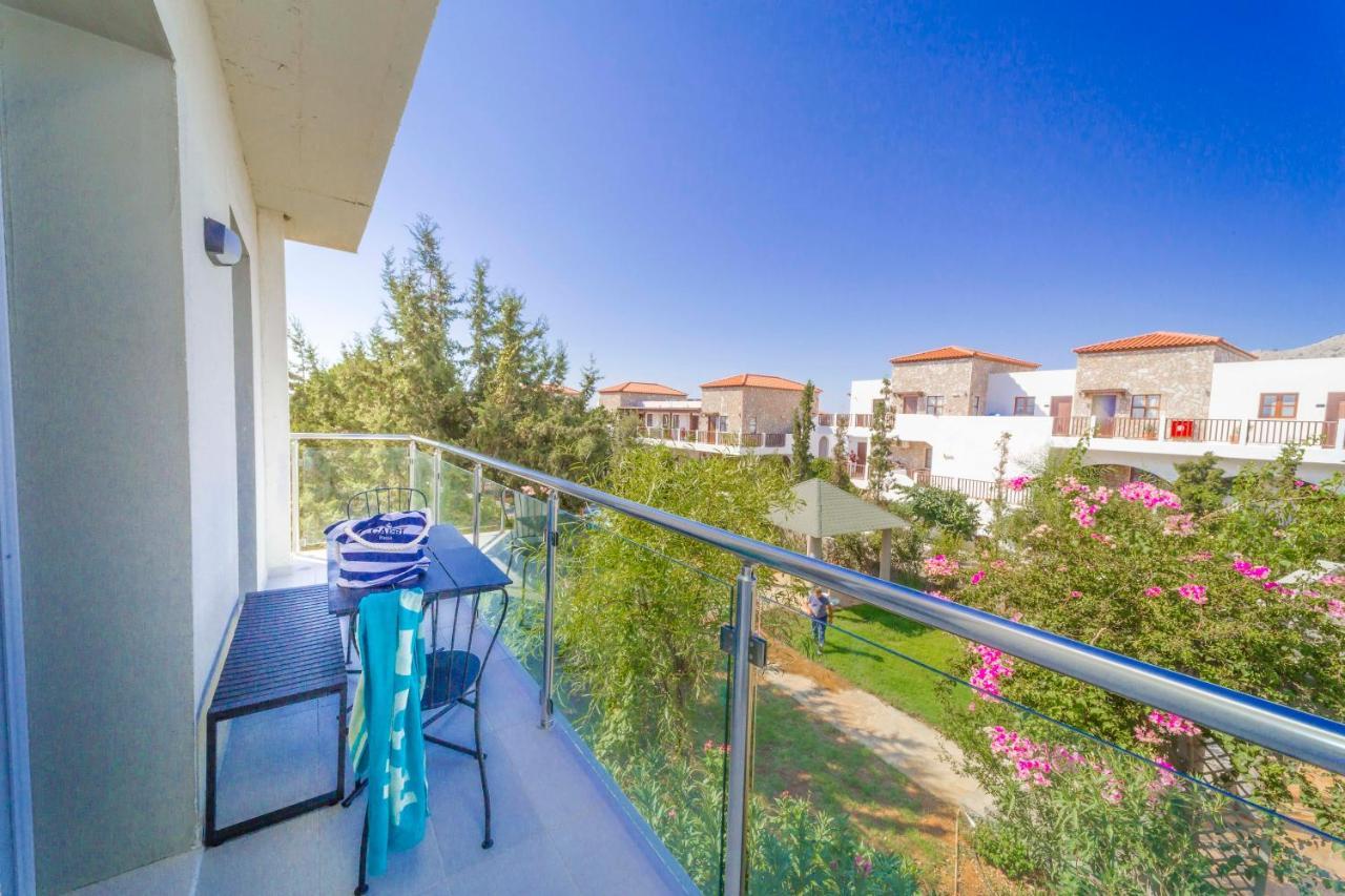 Amaryllis Front Beach Hotel Lardos Exterior foto