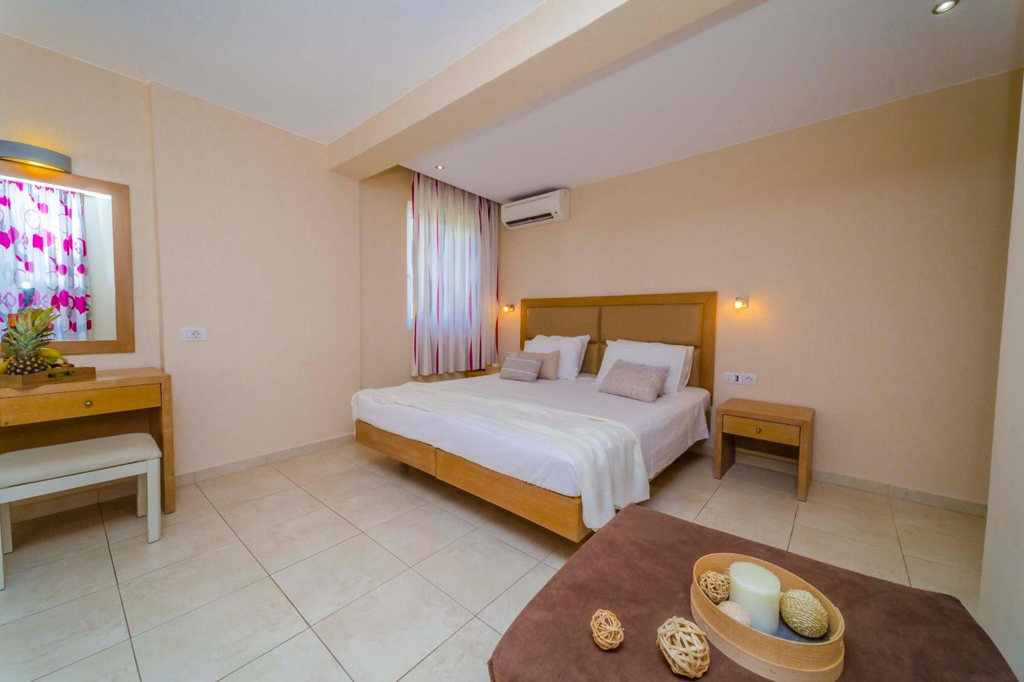 Amaryllis Front Beach Hotel Lardos Exterior foto